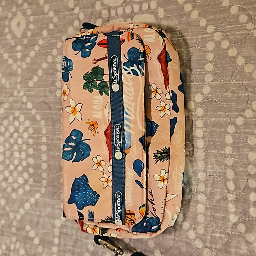 LeSportSac Tech Wallet Wristlet Pink Hawaiian
